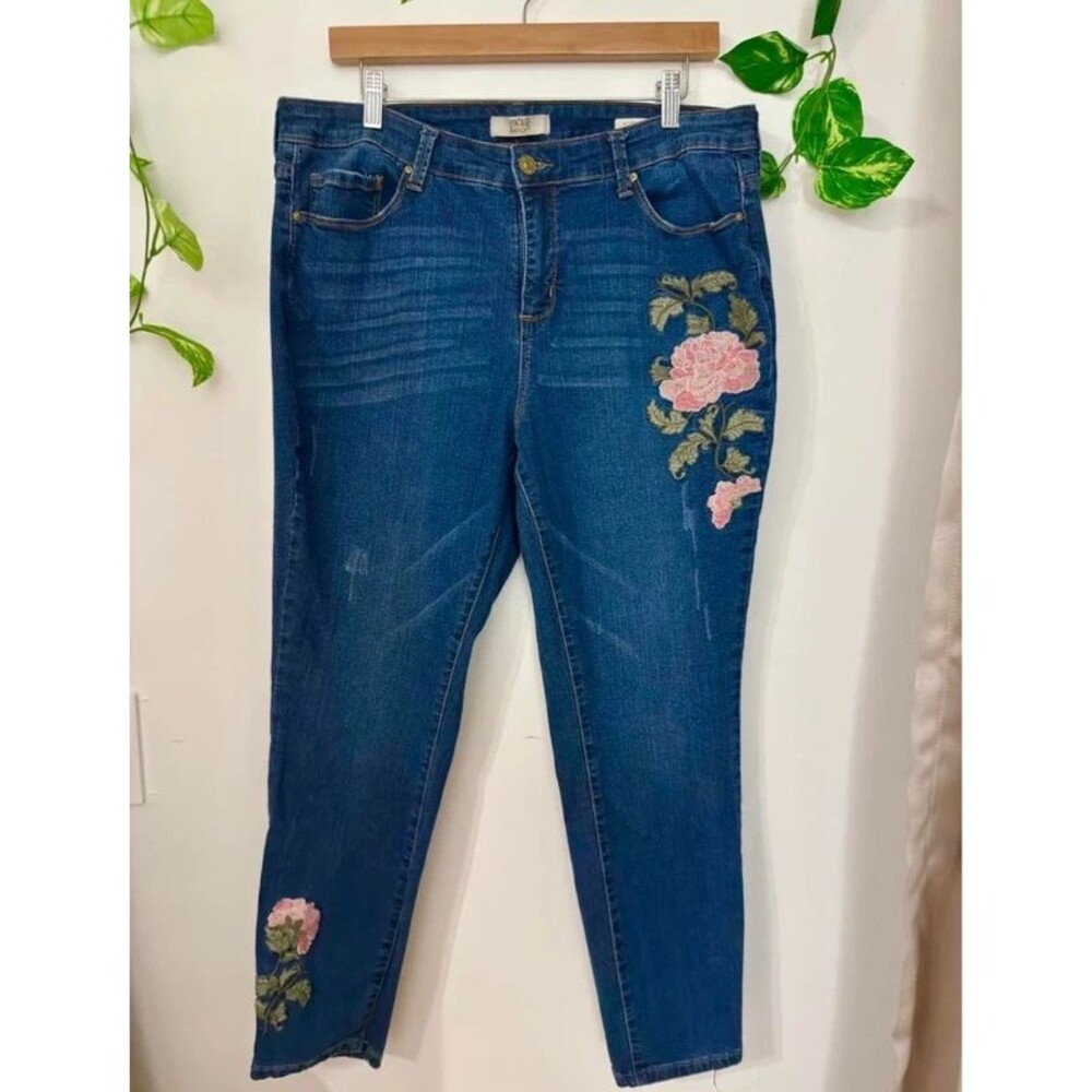 Vintage American Embroidered Skinny Jean 18